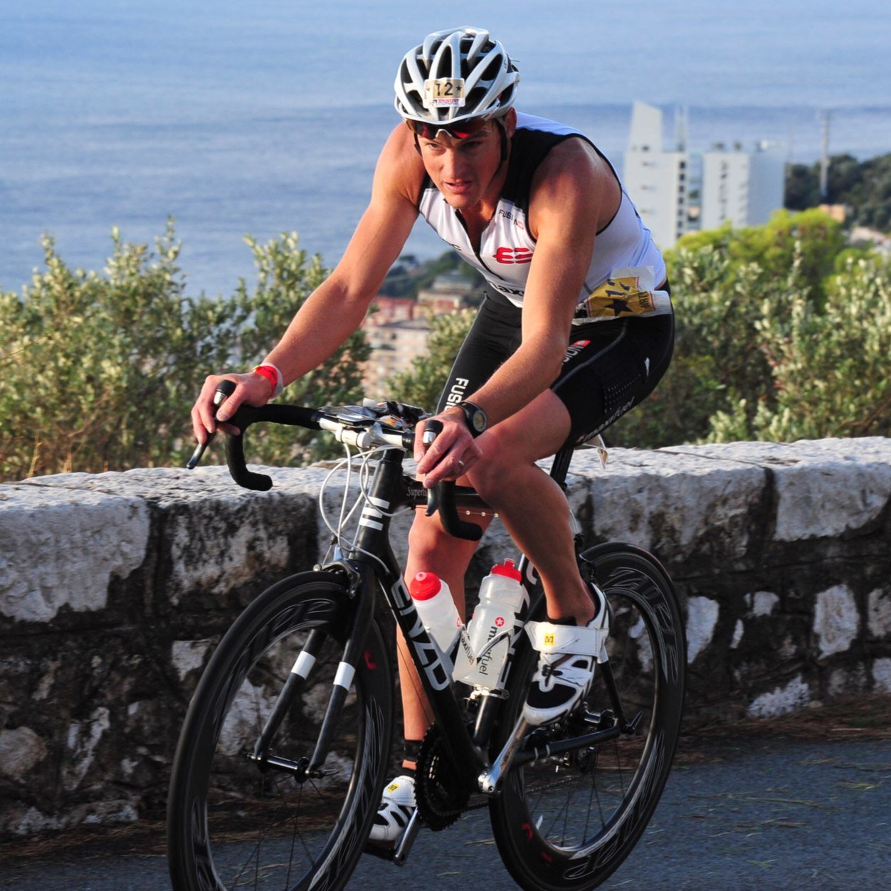 All things triathlon, cycling and sport in general... Live life to the full, don't look back and embrace the future