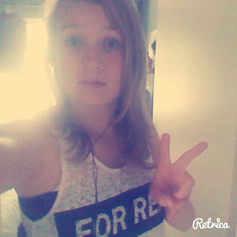 14JAAR/PB C1/vrienden&familie#1             saw #MILEYCYRUS 22-06-14 BEST DAY EVER ❤❤❤