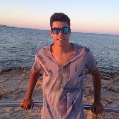 adrianMingo's profile picture. Jugador del CP Parla escuela.