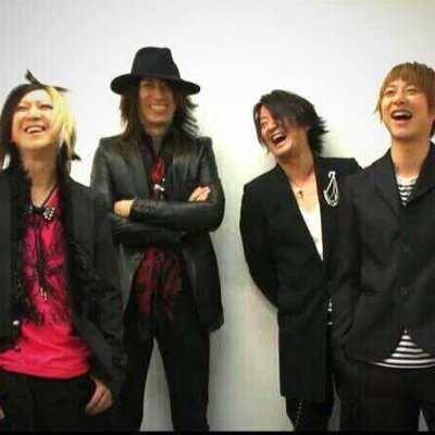 もえち Hydeさんずっと愛します Hydehappybirthday Hydebd14 Hydeさん生まれてきてくれてありがとうこれからもあなたのファンでいつずけます Hydeに出会えてよかったと心のそこから思う Http T Co It655dlivg
