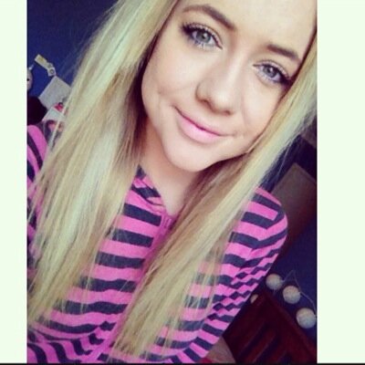 17|| Australia|| single|| senior|| 1/4 5SOS|| Addicted to tumblr, give me a follow, I follow back:)