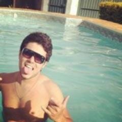 faça o que você sentir vontade, seja você, não ligue para o que o outros pensam a vida é curta demais para viver em vão! =)
