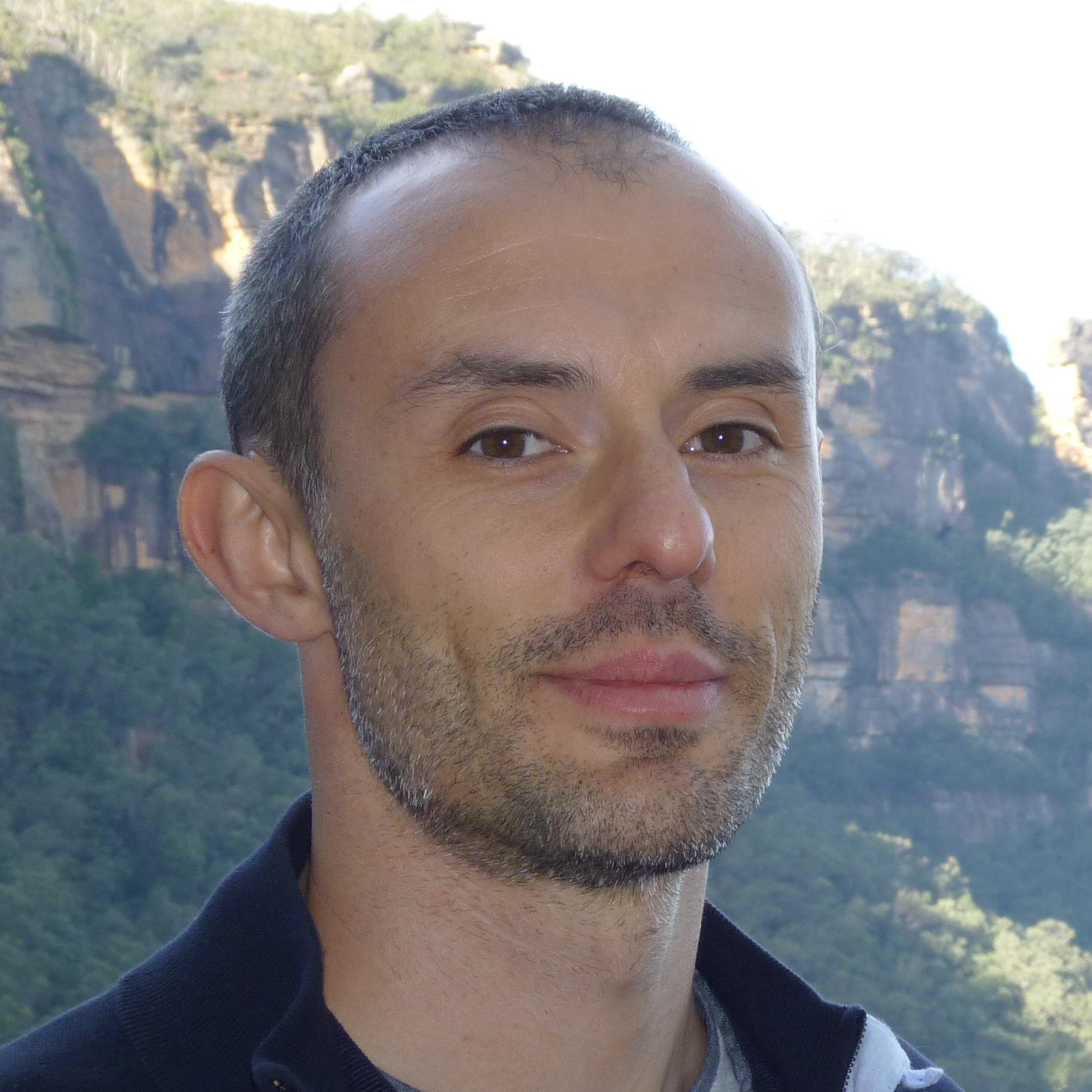 Researcher and Networking Engineer