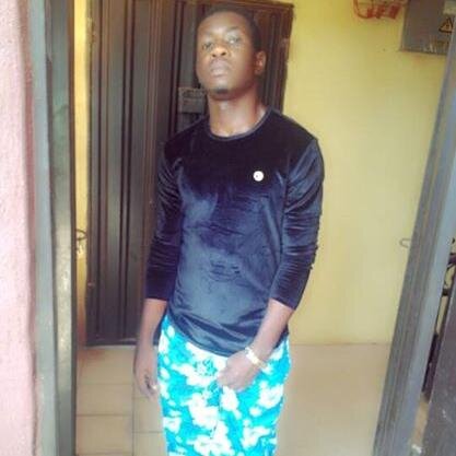luvs to luv and be loved, luvs music and movies, work out at a gym every week. #trukfit
