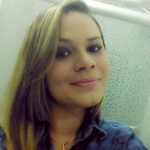 Juhrenata's profile picture. 25 anos. Publicitária. Pós-graduada em Marketing.