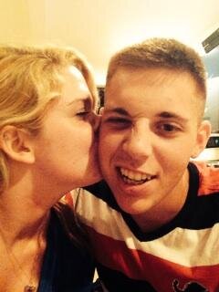 BruinsBoy13's profile picture. i bleed black and gold. US Marine #TeamBostonBruins 12.25.12