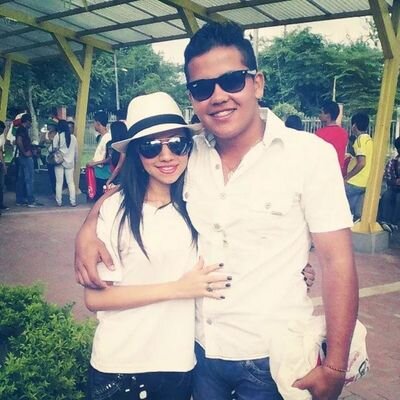 ♥Si me Miro a un Espejo Puedo Ver al ser mas maravilloso que hay en la tierra que por mas defectos que tenga es  Inteligente,Humilde,Importante y de calidad♥