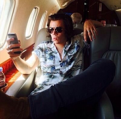 chesirehazza's profile picture. not all of angels have wings.| 31 de octubre.| 24 de mayo.| 10 de julio.