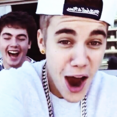 whysjbch's profile picture. heartbreaker aka chorando se foi quem um dia só me fez chorar