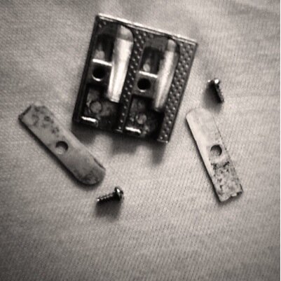 Alone / Depressed / Hidding / Unknown / Cutter / Suicidal / scared?
