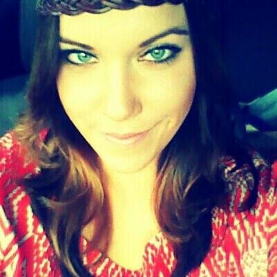 Free-spirited, Bengals fan, animal lover,  vegetarian, volunteer, professional, traveler, artist