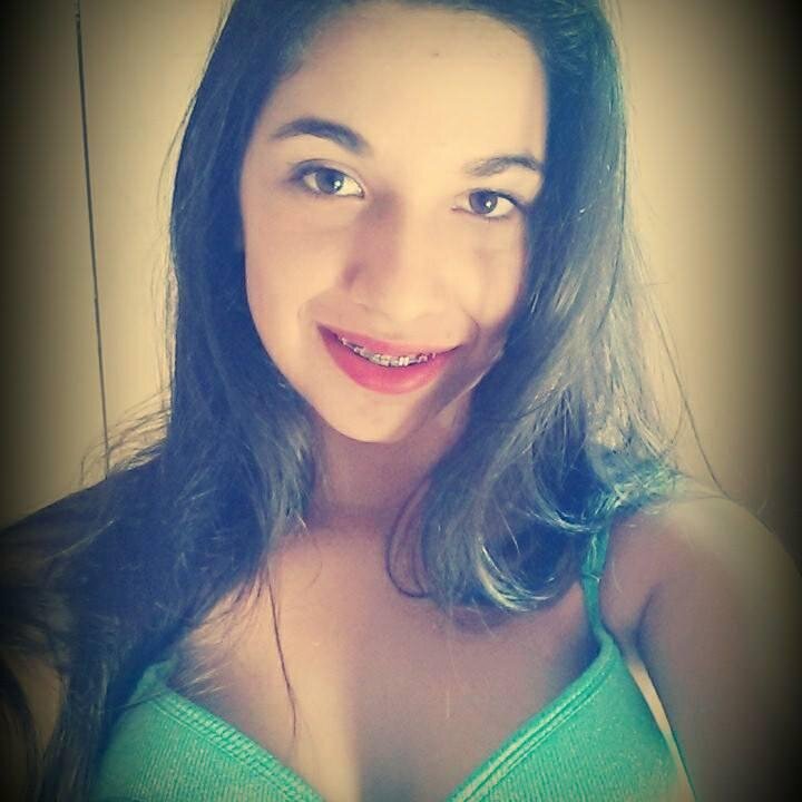Mesmo tendo juízo não faço tudo certo.Todo paraíso precisa um pouco de inferno!
@iansomerhalder meu lindo divo te amo meu amorrr s2 grêmio meu maior orgulho !