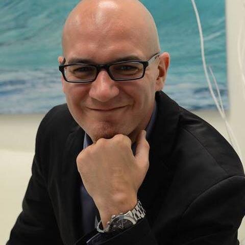 17+ Year Internet Marketing Guru. President of @TranquilBlue