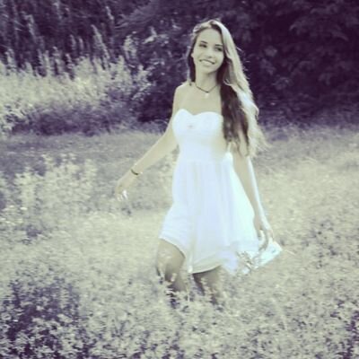E per quanto può esser bello stare sotto i riflettori, quelle luci non ti seguono una volta che sei fuori