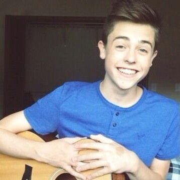 please follow @excitingaaron because he just gave you a free follow // he will follow back if you ask