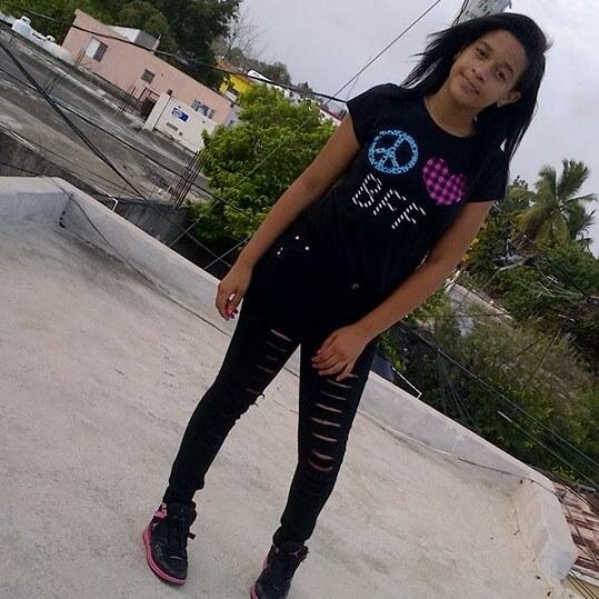 Tuh Muñequita cotizaA . Siqekeme y Te Siqoh :* Un Besitoh' Pa Mii' qenteh' En FB
¶üêțã ¶å mî #Hûțê® @HNC #LOvE_mY_liiFe # #LOvE_MUsiiC. Ÿø mê åmö #
SwaqQ fUlL