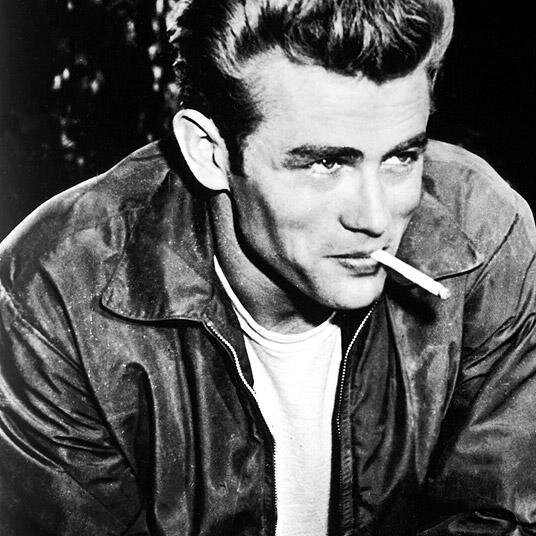 Igor_Rosa's profile picture. Não te esqueças de que a terra adora sentir teus pés descalços e de que o vento anseia por brincar com teus cabelos Kahlil Gibran Aquariano