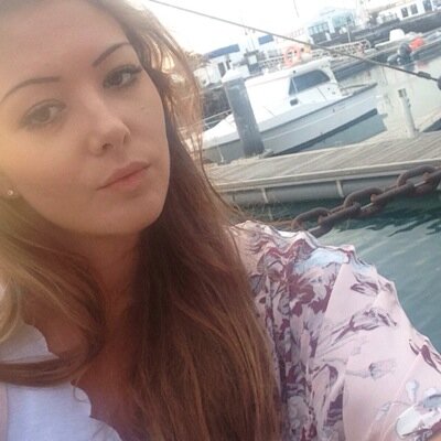 UK Fashion, beauty and life style blogger
pinkperfectfran@gmail.com