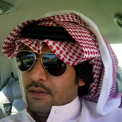 كن  واثق بنفسك  ولا يردك شئ ~ وكلمه الحق مهما تكلفك قولها ~~