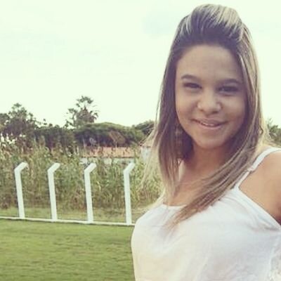 Ninguém é tão pequeno que não tenha algo a ensinar, e nem tão grande que não tenha algo a aprender.