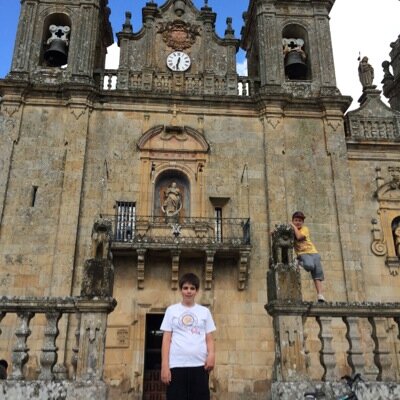 Licenciado en Derecho. Apasionado por la tecnología, la aviación y el simracing. Fan de @alcarazcarlos03.