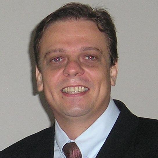 Administrador, Professor de Graduação e Pós- Graduação