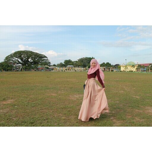 DinaaaAulia's profile picture. ♥Everything... Muslim. Mahasiswi. Pelancong.