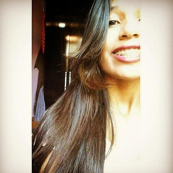 ㅤㅤㅤ~ Vanessa 1.6 ~ ㅤㅤㅤ Ir sobre tudo em frente .ㅤㅤ_2beijinhos :*