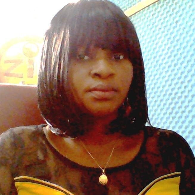 feuzlay's profile picture. JOURNALISTE A ZIK FM ET SENTV