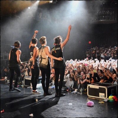 I fancy the drummer 0/4 0/5 :-(