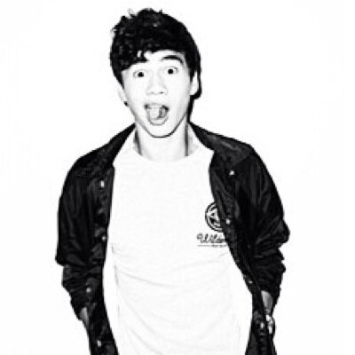 I gave you a free follow so follow @damnastxn for me please