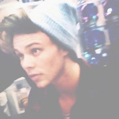 Free follow from @hotchoconarry cos ur fab sweetie, if you could rt the link below itd mean a lot thankyouuu