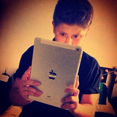 Charlie,14,Horsham,2/3 tweets a day, check out insta - xxthatgamer23xx....collage mechanic course, I got a beautiful girlfriend that I love3