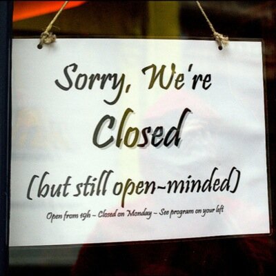 Closed for buisness! For my therapist account please check out @phoenixcounsel and for myself @theactualbarry