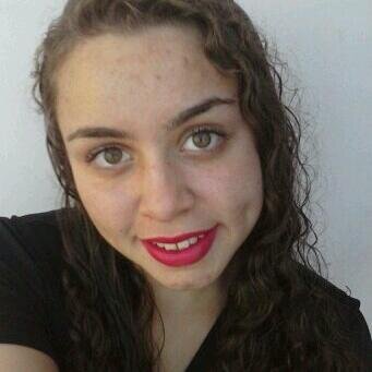 → Euu queroo.
Euu PossO.
Euu coonsiigO ←
●๋• Siimplees αssiim ~