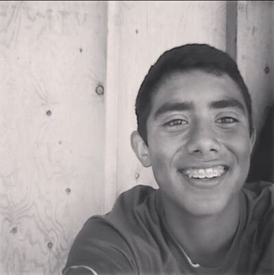 I love sports ! Ball is life God is #1 ||McNary|| freshman