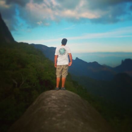 Foda-se o mundo todo ✌✌