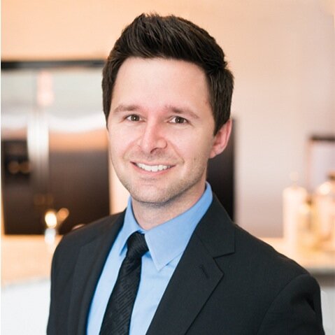 I'm an entrepreneur and real estate broker based out of Atlanta, Ga. Been in real estate for over 10 years and have had a successful photography career as well.