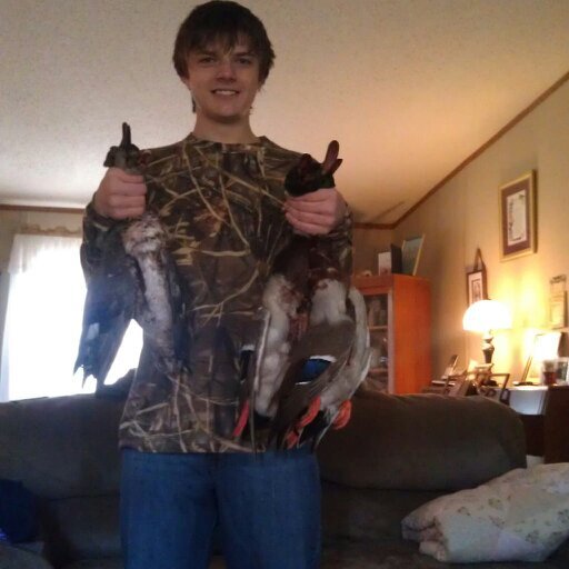Dmchoate15's profile picture. Hardcore duck hunter, ROLL TIDE,