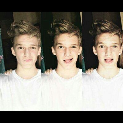 simpsongirls8's profile picture. 'Hey girl, pretty brown eyes'