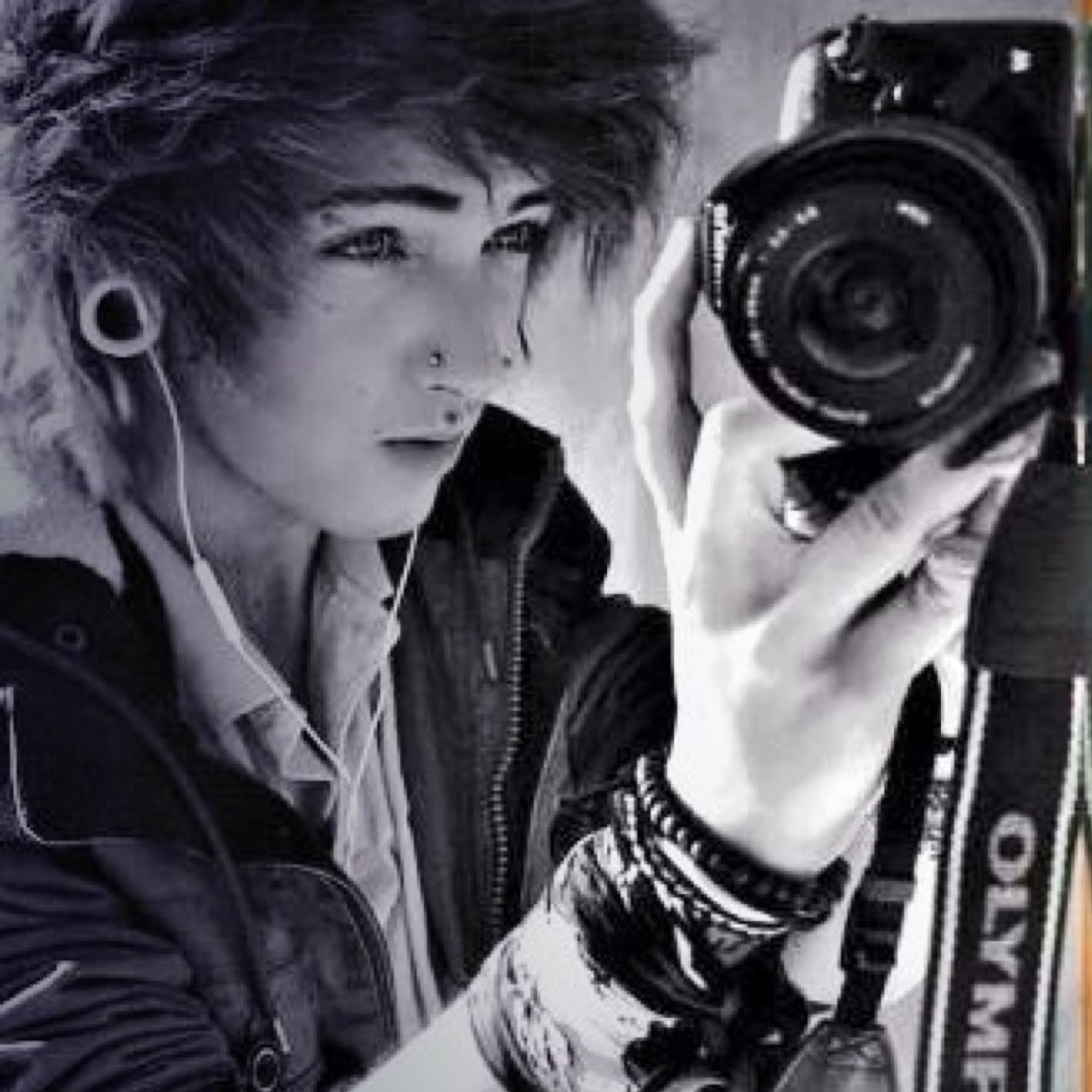 H-hai im Jack~gay as fuck~18~Engaged @Dble_Trble_69 Danny is mine so dont touch him or ill cut your dick off c: k? K.~ @nani_bear_ is our child cx