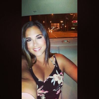 tessviale's profile picture. 