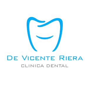 Clínica Dental con tres generaciones desde el 1926. 

Tu sonrisa es nuestro compromiso.