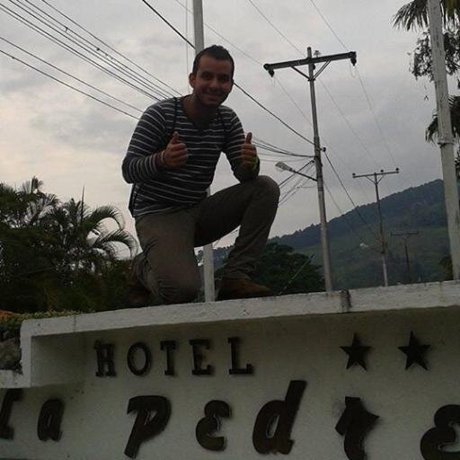 Divertido/ Explorador De Vida/ Carismatico/ 23 Años De Edad/ Me Gusta Mucho Tener Amistades/ Rumbero, Estudiante De Turismo En La UNET