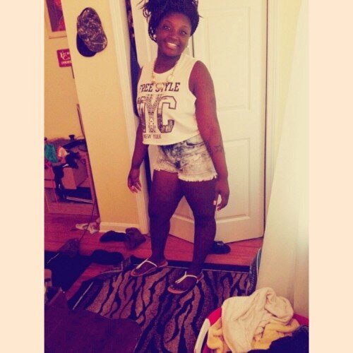 Watch your surroundings .   Beauty is successful  !  Cause we stunt on these Hoess