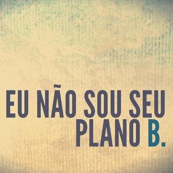 Não importa a cor do céu, quem faz o dia bonito é você!