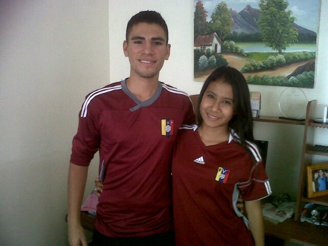 darwin_alejp's profile picture. Ingeniero en Formación // Ahora mas que nunca Venezolano // Sobreviviente de la Robolución // Un ser Posh