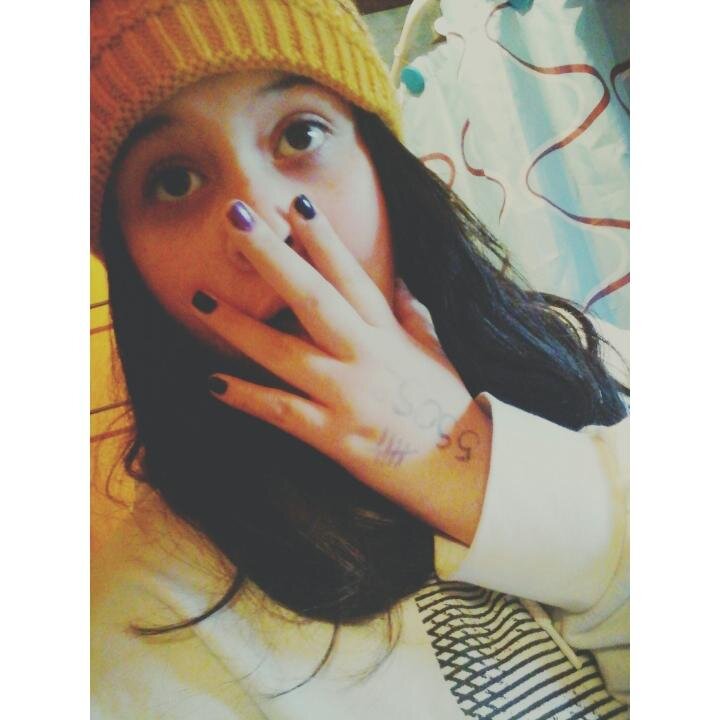 ♥ If I was your boyfriend, never let you go ♥   /5SOS ♥