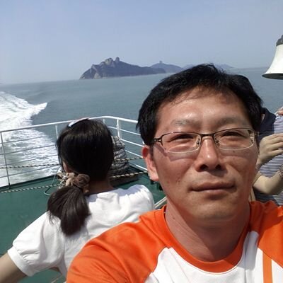 서귀포시민의 하나가 됨에 마냥 즐거운 평범 이 입니다. 뵙게되어 반갑습니다.