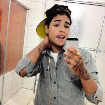 Quêm não é mete o Pé e quêm é ganha meu respeito!!!       #EuSouFunkeiroSimEDissoMeOrgulho .                  Com Meus Aliados Vou Até O Fim